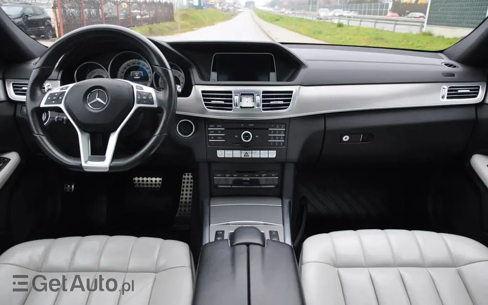MERCEDES-BENZ Klasa E 350 BlueTEC 4-Matic Avantgarde
