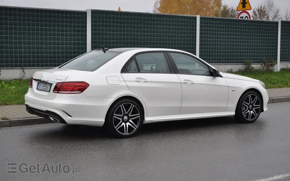 MERCEDES-BENZ Klasa E 350 BlueTEC 4-Matic Avantgarde