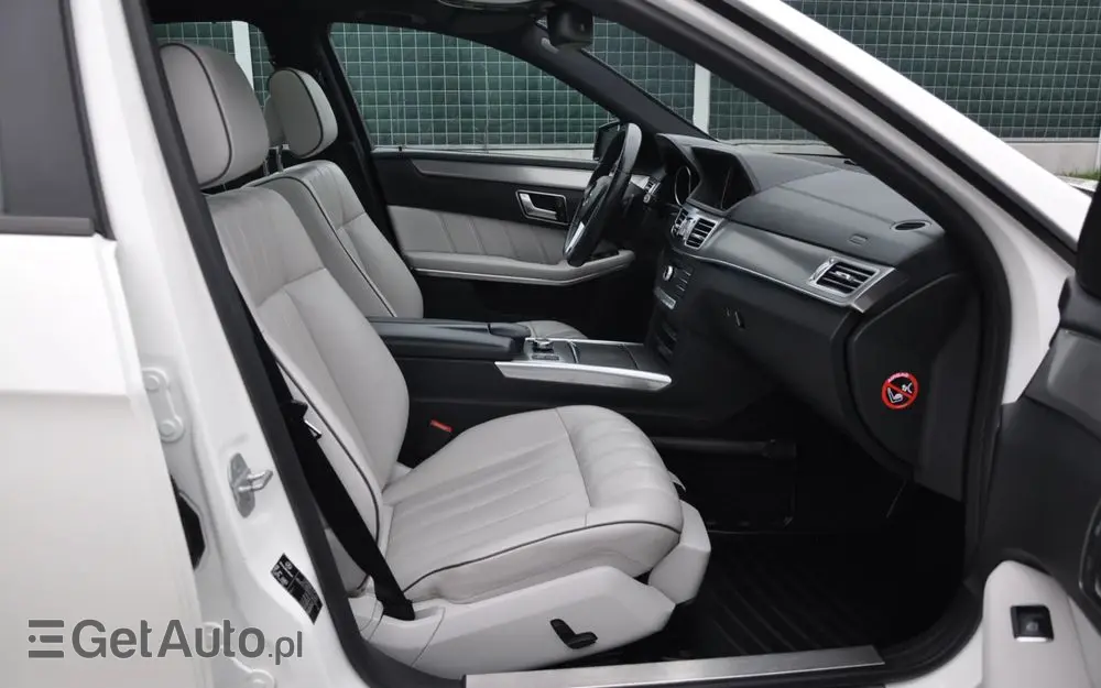 MERCEDES-BENZ Klasa E 350 BlueTEC 4-Matic Avantgarde