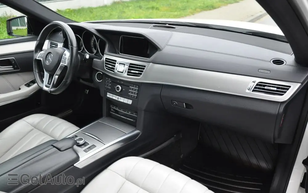 MERCEDES-BENZ Klasa E 350 BlueTEC 4-Matic Avantgarde