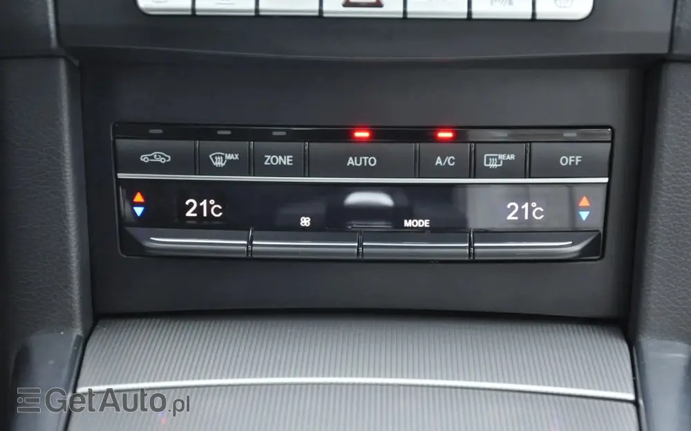 MERCEDES-BENZ Klasa E 350 BlueTEC 4-Matic Avantgarde