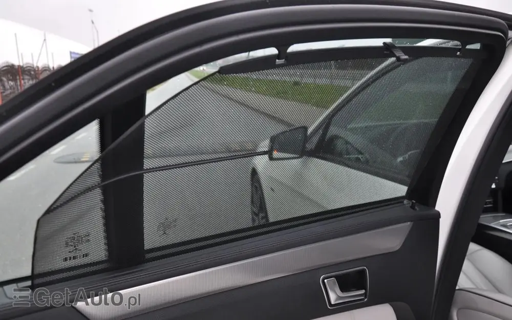 MERCEDES-BENZ Klasa E 350 BlueTEC 4-Matic Avantgarde