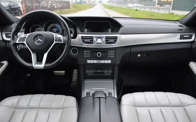 MERCEDES-BENZ Klasa E 350 BlueTEC 4-Matic Avantgarde