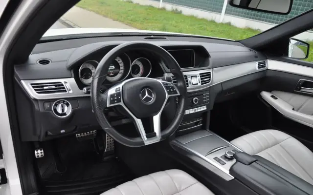 MERCEDES-BENZ Klasa E 350 BlueTEC 4-Matic Avantgarde