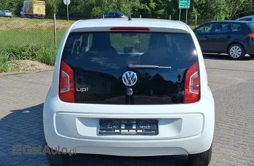 VOLKSWAGEN Up! 