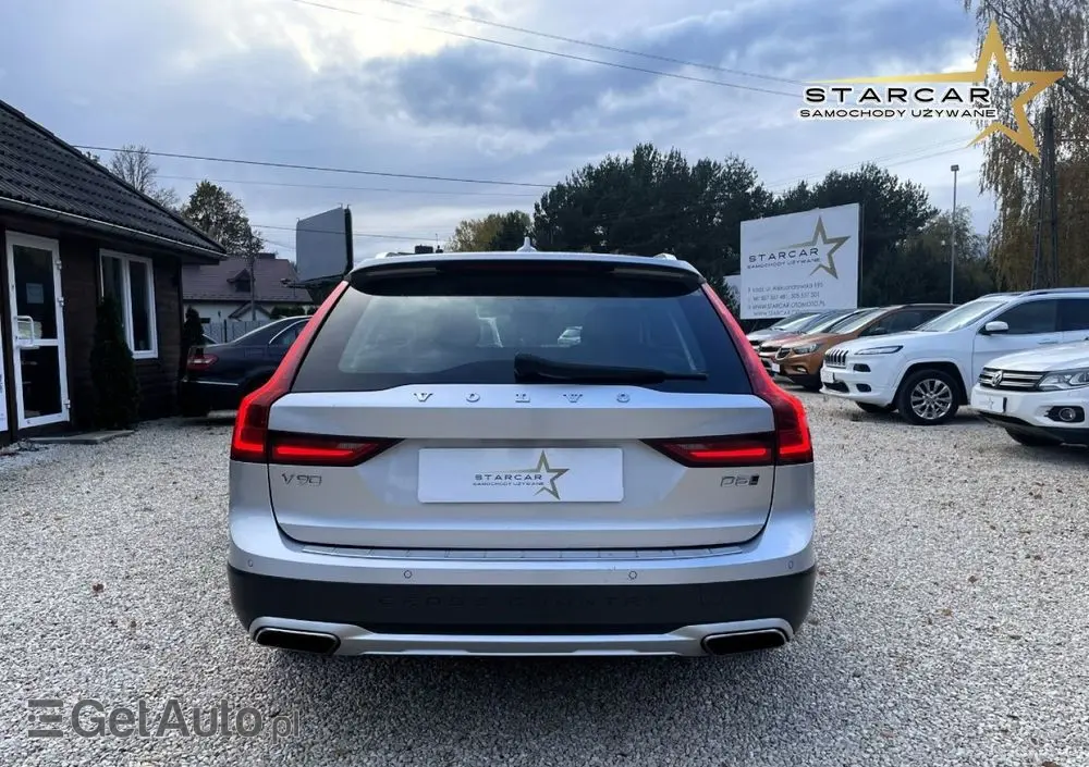 VOLVO V90 Cross Country 