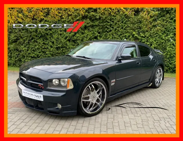 DODGE Charger 