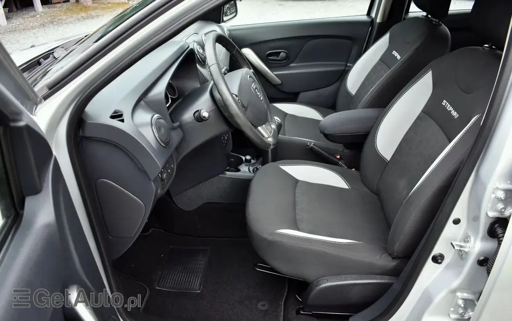 DACIA Sandero Stepway DCi 90 (S&S) Essential