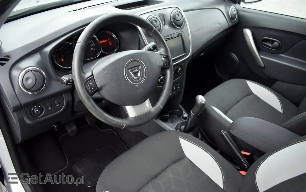 DACIA Sandero Stepway DCi 90 (S&S) Essential