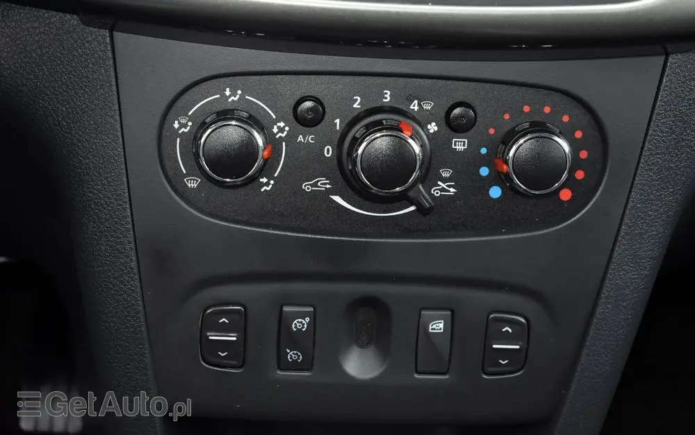 DACIA Sandero Stepway DCi 90 (S&S) Essential