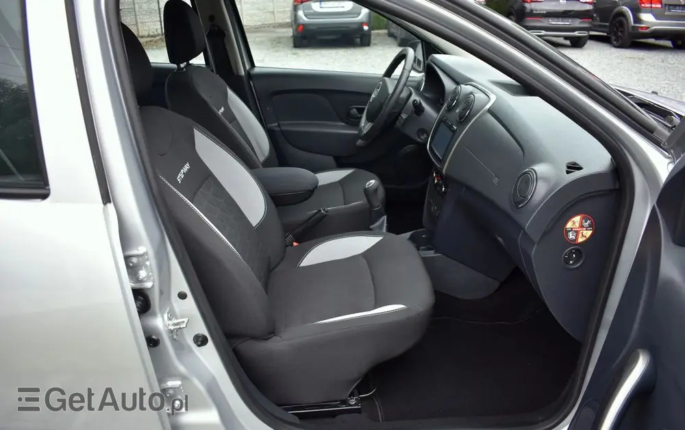 DACIA Sandero Stepway DCi 90 (S&S) Essential