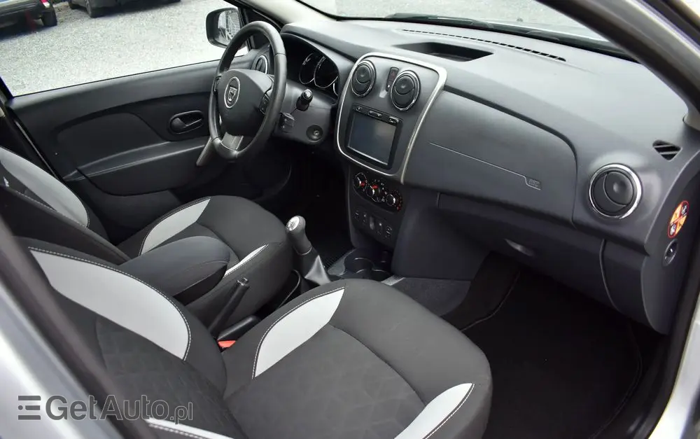 DACIA Sandero Stepway DCi 90 (S&S) Essential