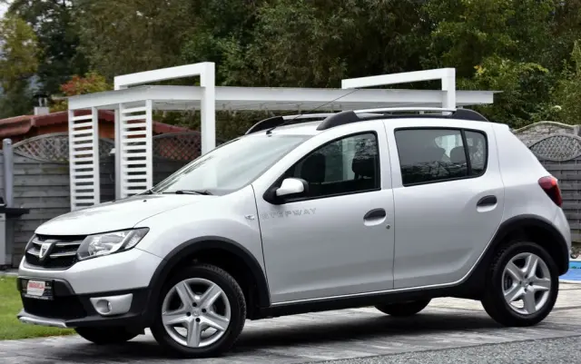 DACIA Sandero Stepway DCi 90 (S&S) Essential