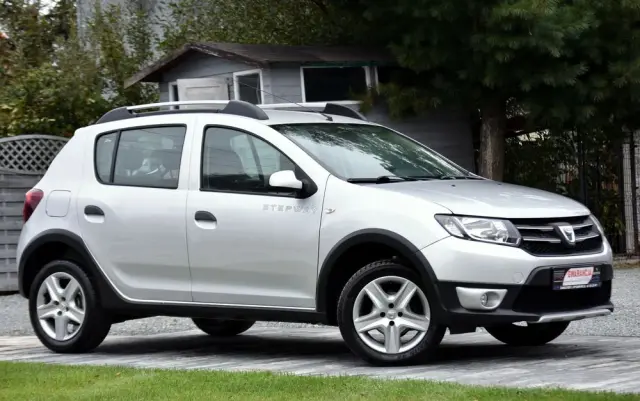 DACIA Sandero Stepway DCi 90 (S&S) Essential