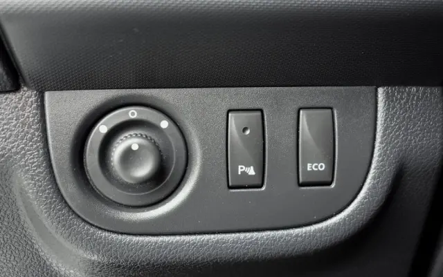 DACIA Sandero Stepway DCi 90 (S&S) Essential