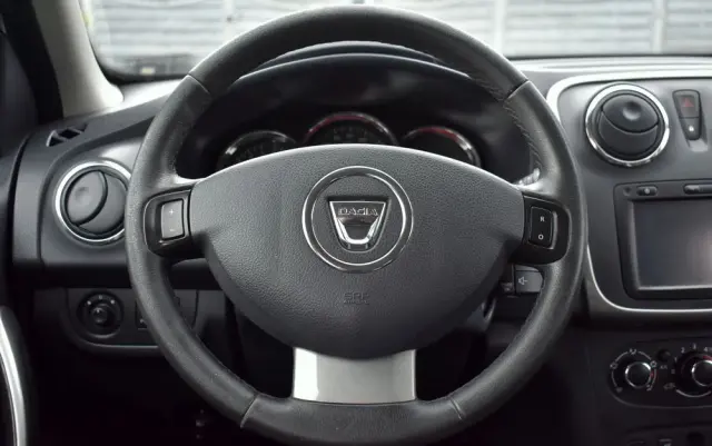 DACIA Sandero Stepway DCi 90 (S&S) Essential