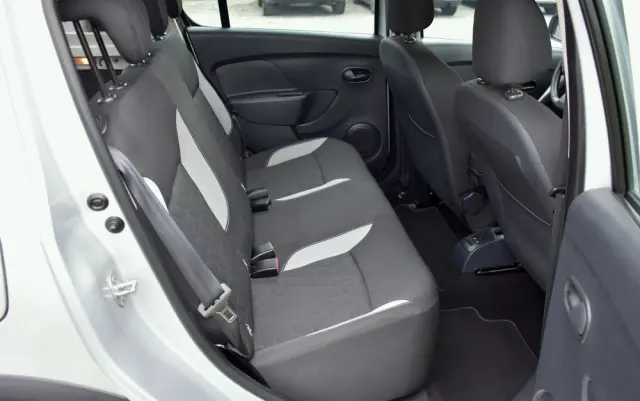 DACIA Sandero Stepway DCi 90 (S&S) Essential