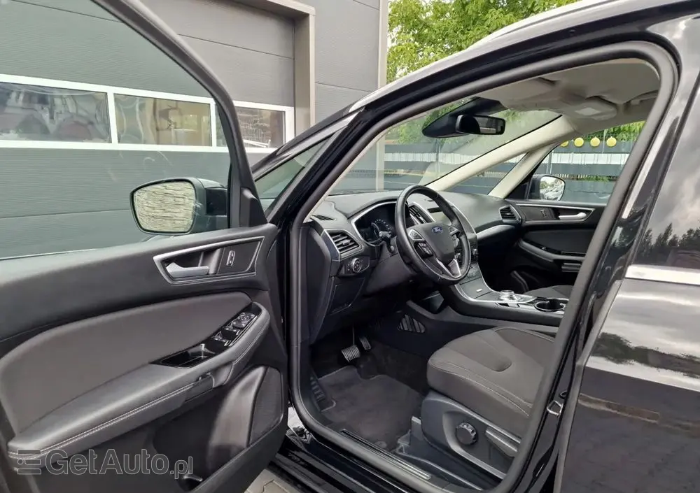 FORD S-Max 2.0 EcoBlue Titanium