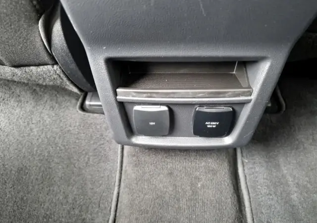 FORD S-Max 2.0 EcoBlue Titanium