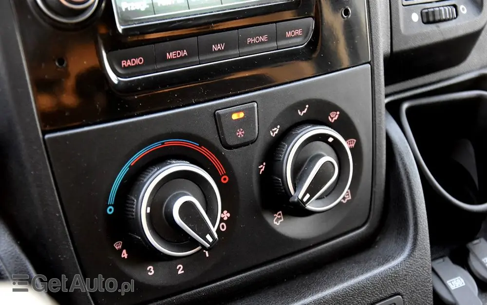 PEUGEOT BOXER 130 2.0 BLUEHDI L2H2 