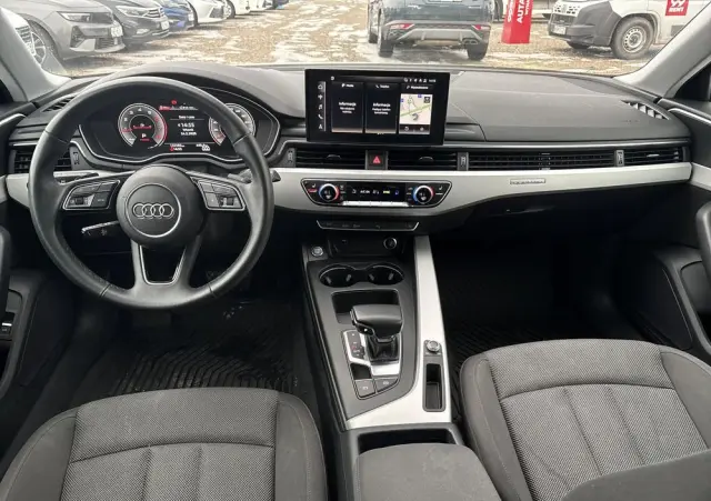 AUDI A4 Limousine 40 TFSI mHEV Quattro S tronic