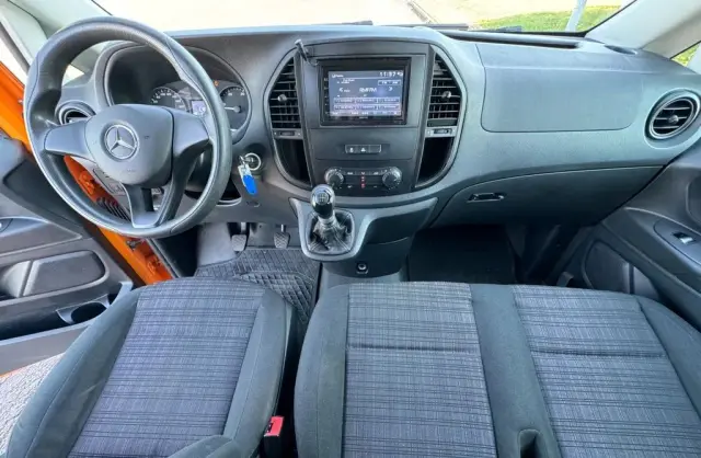 MERCEDES-BENZ Vito 