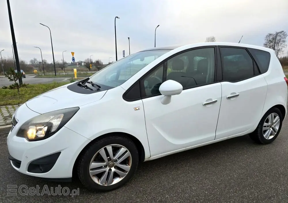 OPEL Meriva 1.7 CDTI Innovation