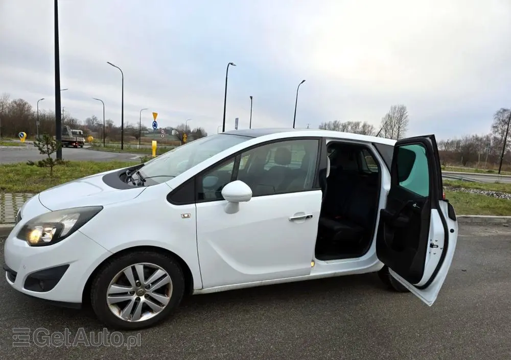 OPEL Meriva 1.7 CDTI Innovation