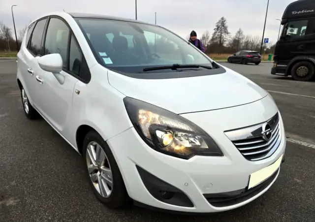 OPEL Meriva 1.7 CDTI Innovation