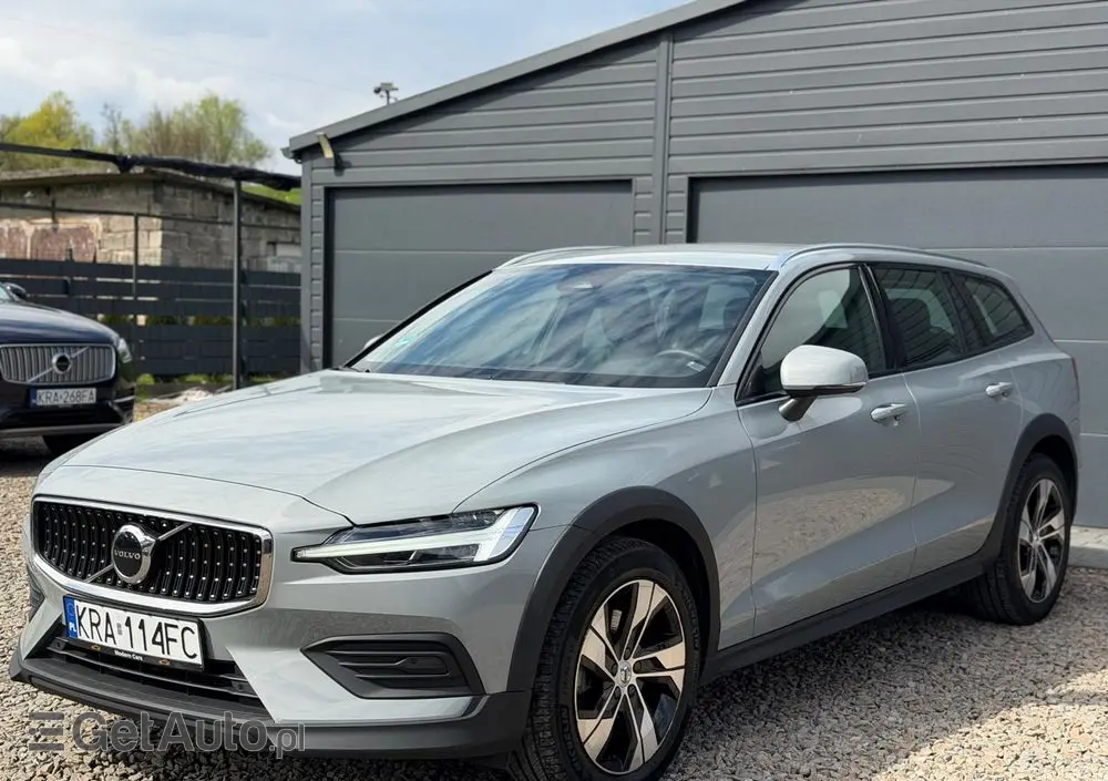VOLVO V60 Cross Country B4 D AWD Geartronic