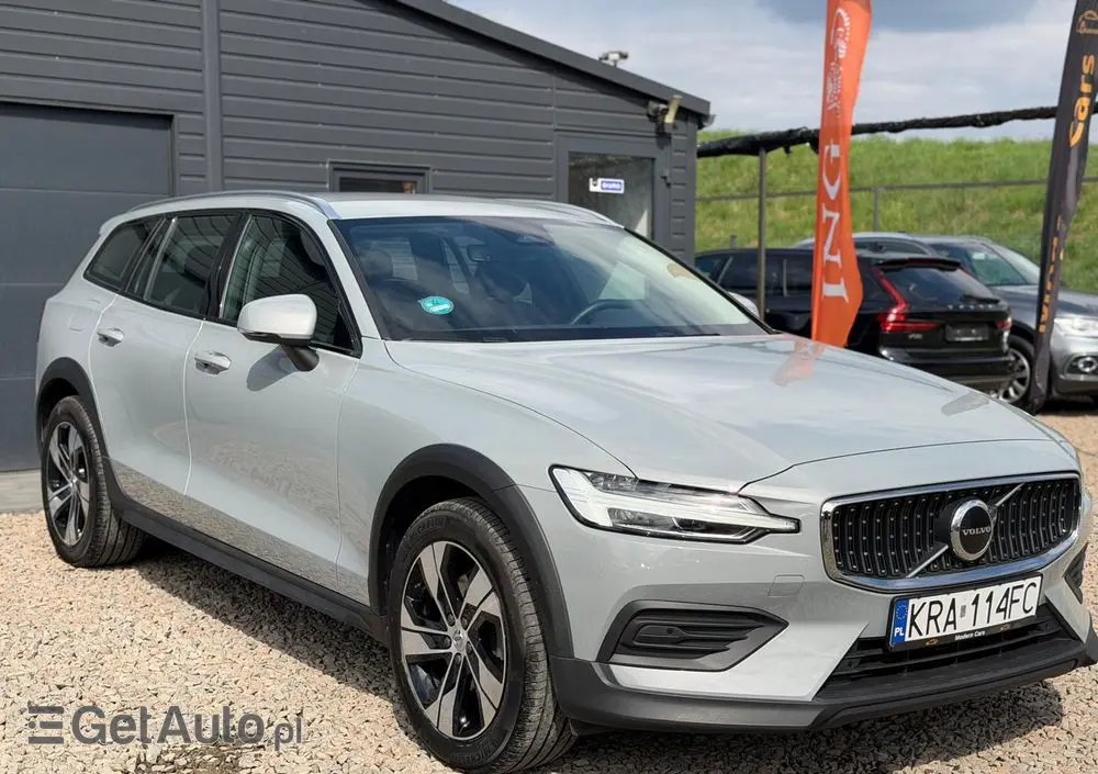 VOLVO V60 Cross Country B4 D AWD Geartronic