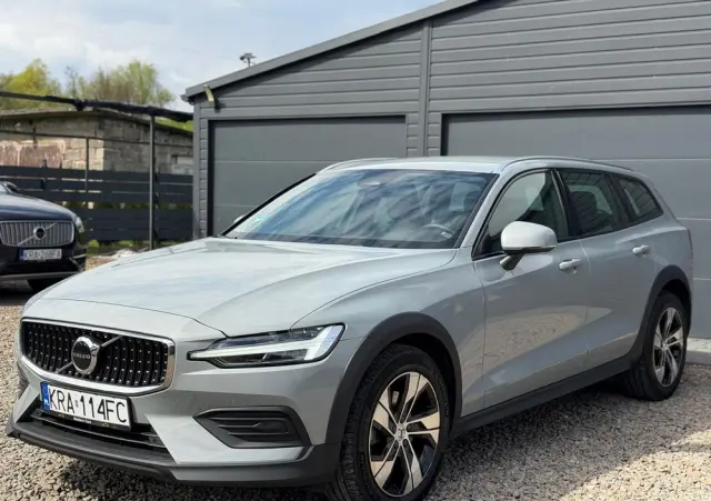 VOLVO V60 Cross Country B4 D AWD Geartronic