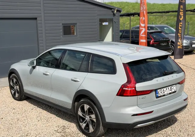 VOLVO V60 Cross Country B4 D AWD Geartronic