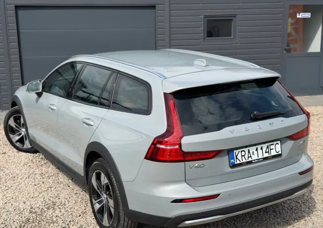 VOLVO V60 Cross Country B4 D AWD Geartronic