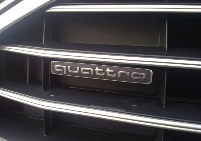 AUDI A6 Limousine 40 TDI quattro S tronic sport