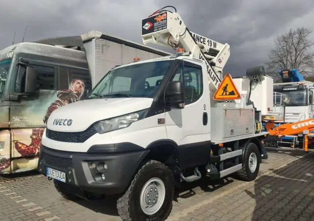 IVECO Daily 55S17W 4x4 Zwyżka 19m Versalift Lat 55 TB Time France 