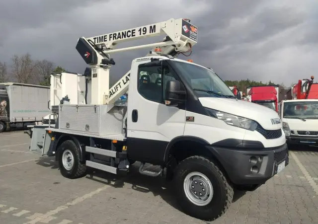 IVECO Daily 55S17W 4x4 Zwyżka 19m Versalift Lat 55 TB Time France 