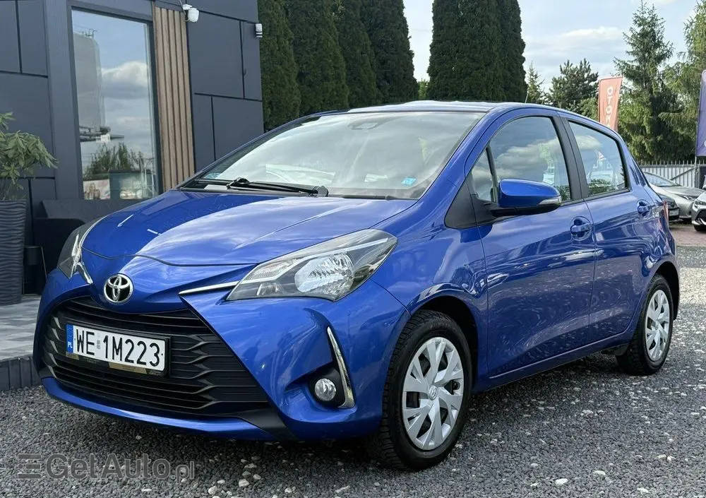 TOYOTA Yaris 1.5 Premium