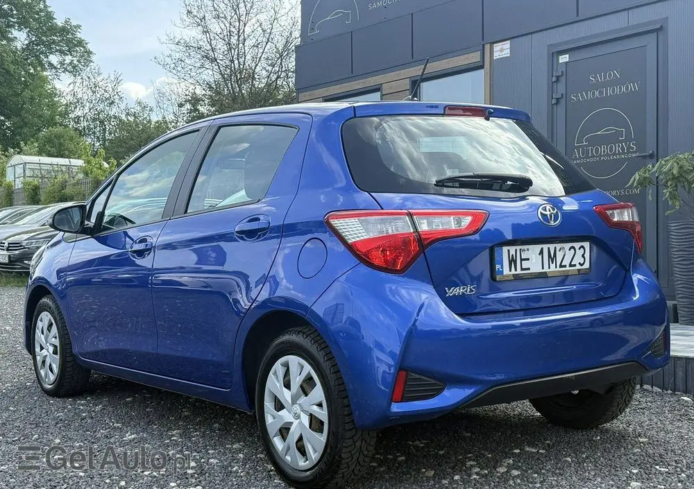 TOYOTA Yaris 1.5 Premium