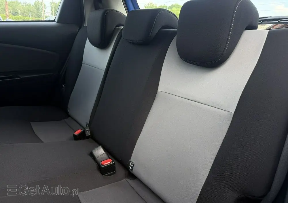TOYOTA Yaris 1.5 Premium
