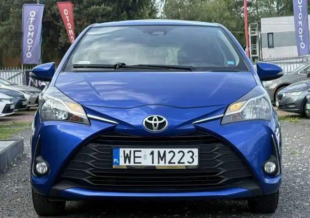 TOYOTA Yaris 1.5 Premium