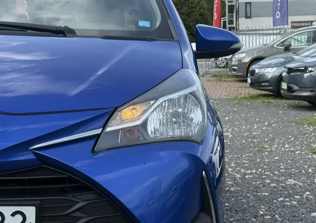 TOYOTA Yaris 1.5 Premium