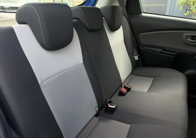 TOYOTA Yaris 1.5 Premium