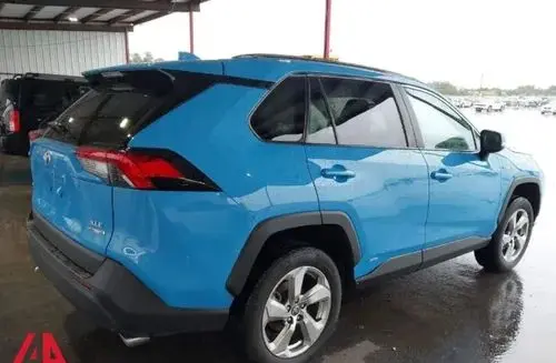 TOYOTA Rav 4 