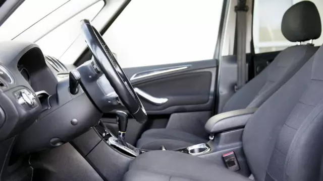 FORD Galaxy 2.0 TDCi Platinium X (Ghia)