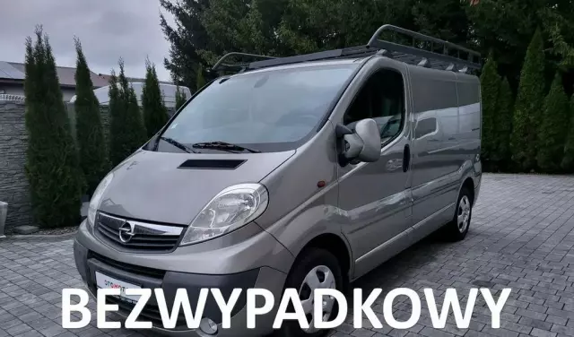 OPEL Vivaro 
