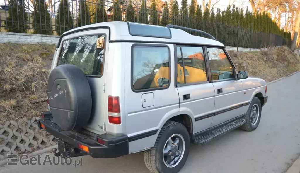 LAND ROVER Discovery 
