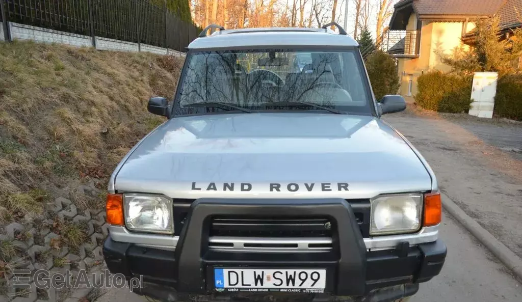 LAND ROVER Discovery 