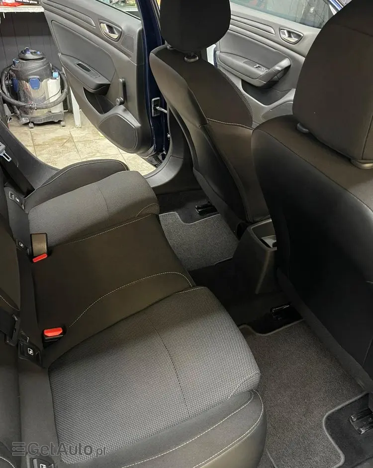 RENAULT Megane 1.2 Energy TCe Premiere Edition