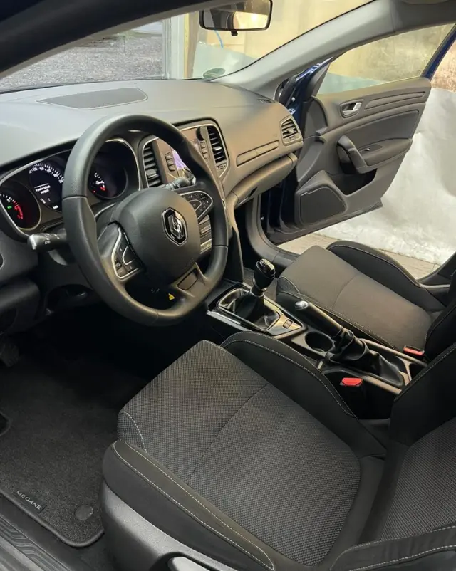 RENAULT Megane 1.2 Energy TCe Premiere Edition